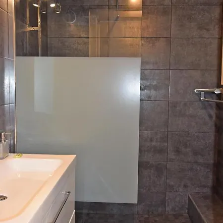 Apartment Clemenceau 2 *